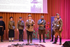 hist-8